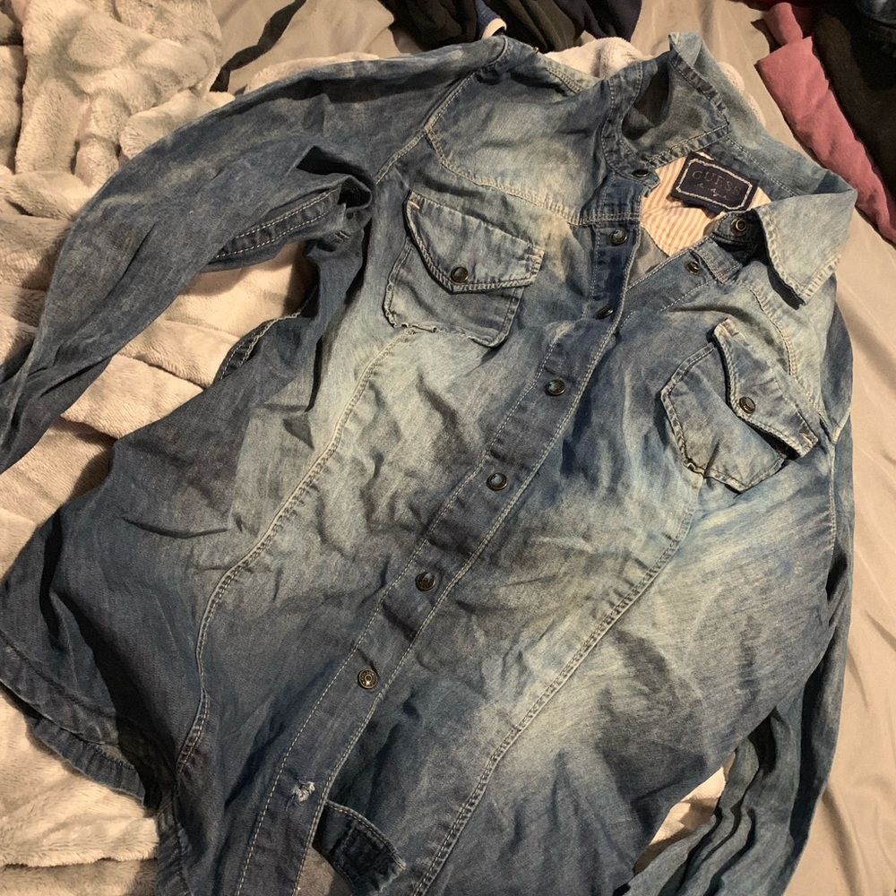Guess button up shirt